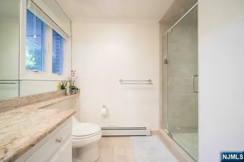 4 Mellon Lane Tenafly NJ 07670