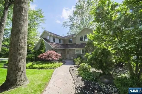 4 Mellon Lane Tenafly NJ 07670