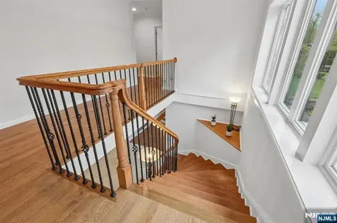 536 Illingworth Avenue Englewood NJ 07631