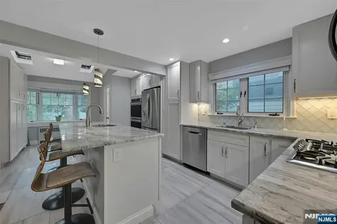 340 Sherman Avenue Teaneck NJ 07666