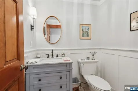 469 Hartung Drive Wyckoff NJ 07481