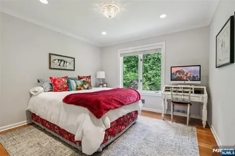 469 Hartung Drive Wyckoff NJ 07481