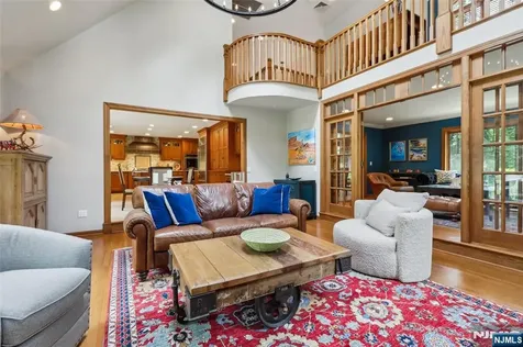 469 Hartung Drive Wyckoff NJ 07481