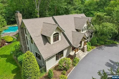 469 Hartung Drive Wyckoff NJ 07481