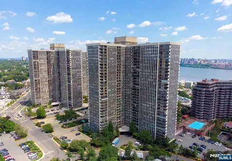 200 Winston Drive Cliffside Park NJ 07010