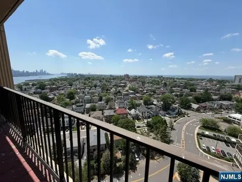 200 Winston Drive Cliffside Park NJ 07010