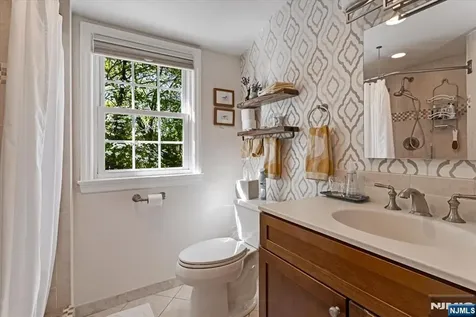 60 Oak Avenue Tenafly NJ 07670