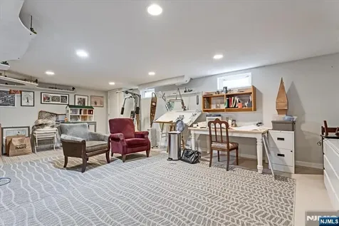 60 Oak Avenue Tenafly NJ 07670