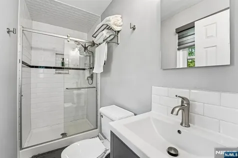 44 Brookwood Drive Mahwah NJ 07430