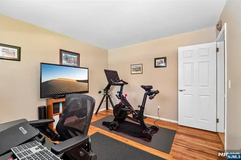 44 Brookwood Drive Mahwah NJ 07430