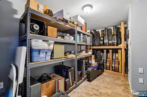 44 Brookwood Drive Mahwah NJ 07430