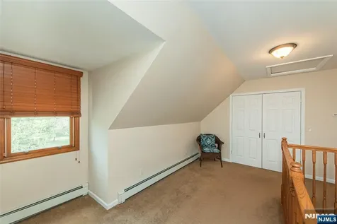 31 Stanley Court North Haledon NJ 07508