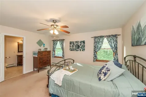 31 Stanley Court North Haledon NJ 07508