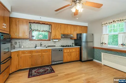 31 Stanley Court North Haledon NJ 07508