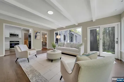 46 Chestnut Hill Place Glen Ridge NJ 07028