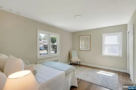 46 Chestnut Hill Place Glen Ridge NJ 07028
