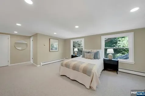 46 Chestnut Hill Place Glen Ridge NJ 07028