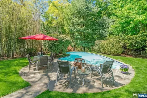 46 Chestnut Hill Place Glen Ridge NJ 07028