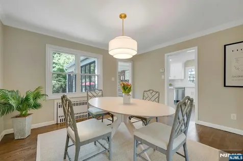 46 Chestnut Hill Place Glen Ridge NJ 07028
