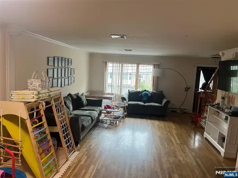414 Lafayette Avenue Cliffside Park NJ 07010