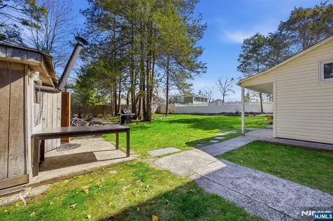 830 Soldier Hill Road Emerson NJ 07630