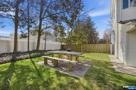 830 Soldier Hill Road Emerson NJ 07630