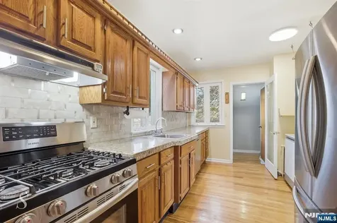 830 Soldier Hill Road Emerson NJ 07630
