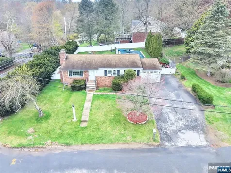 1 Sanders Court West Milford NJ 07480
