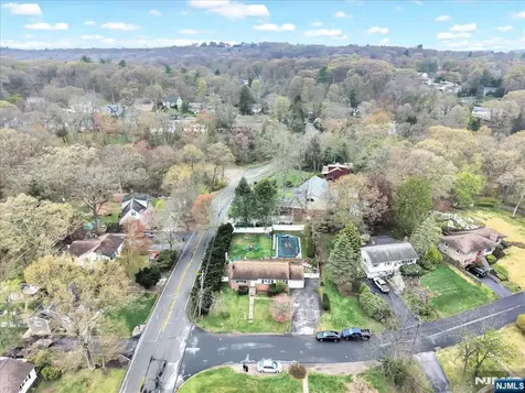 1 Sanders Court West Milford NJ 07480
