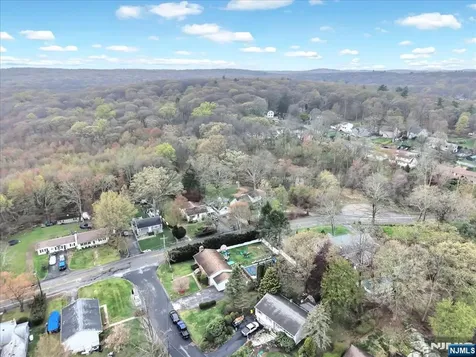 1 Sanders Court West Milford NJ 07480