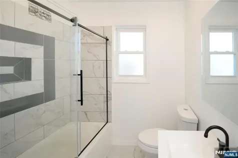 319 7th Street Fairview NJ 07022