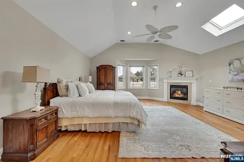 245 Kingsland Avenue Lyndhurst NJ 07071