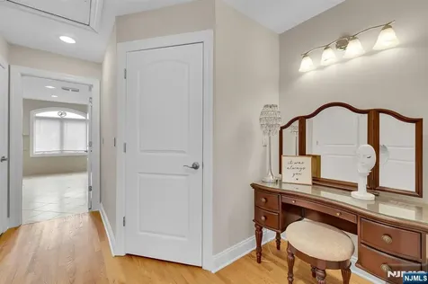 245 Kingsland Avenue Lyndhurst NJ 07071