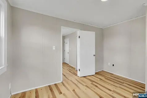 245 Kingsland Avenue Lyndhurst NJ 07071