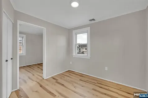 245 Kingsland Avenue Lyndhurst NJ 07071