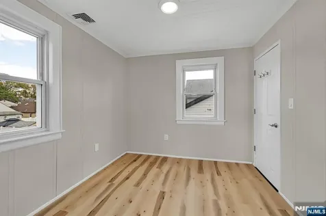 245 Kingsland Avenue Lyndhurst NJ 07071