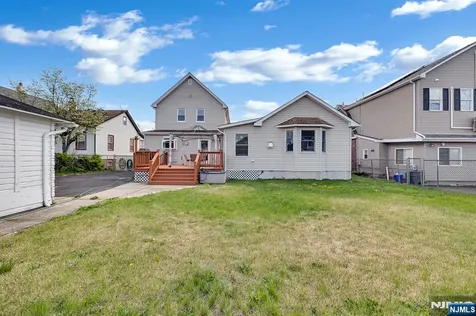 245 Kingsland Avenue Lyndhurst NJ 07071