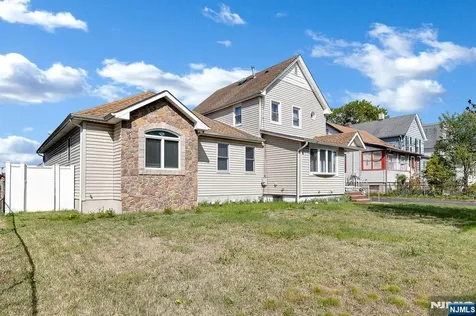 245 Kingsland Avenue Lyndhurst NJ 07071