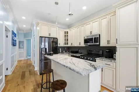 245 Jewett Avenue Jersey City NJ 07304