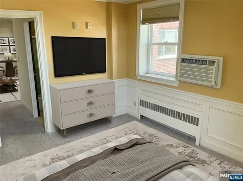 2345 Linwood Fort Lee NJ 07024