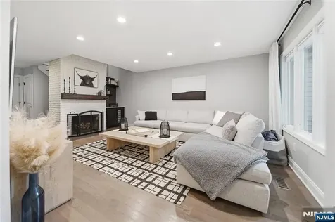 113 Macleish Court Mahwah NJ 07430