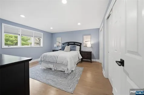 113 Macleish Court Mahwah NJ 07430