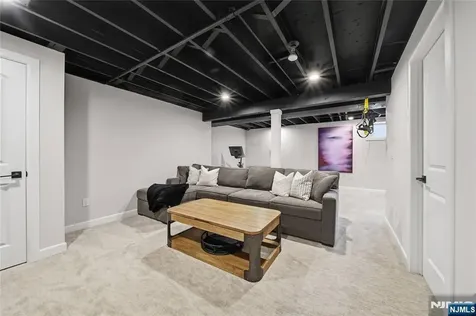 113 Macleish Court Mahwah NJ 07430