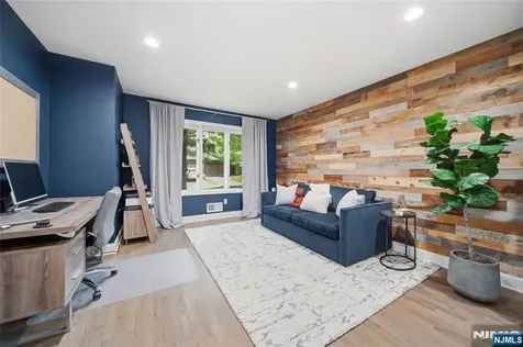 113 Macleish Court Mahwah NJ 07430
