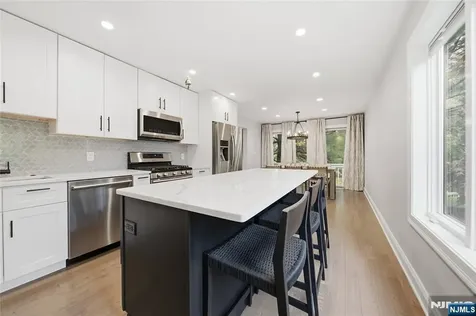 113 Macleish Court Mahwah NJ 07430