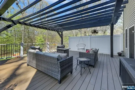 317 Stag Hill Road Mahwah NJ 07430