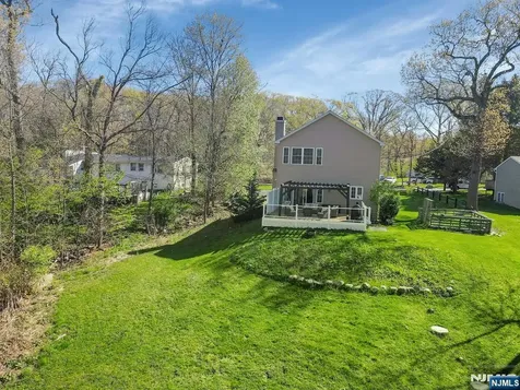 317 Stag Hill Road Mahwah NJ 07430