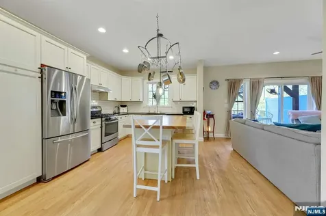 317 Stag Hill Road Mahwah NJ 07430