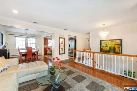 900 Sioux Avenue Par-troy Hills Twp. NJ 07034