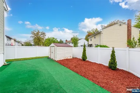 900 Sioux Avenue Par-troy Hills Twp. NJ 07034